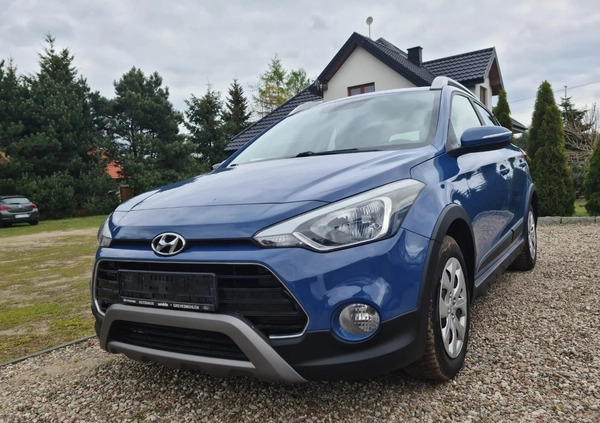 Hyundai i20 cena 43800 przebieg: 143000, rok produkcji 2016 z Kielce małe 154